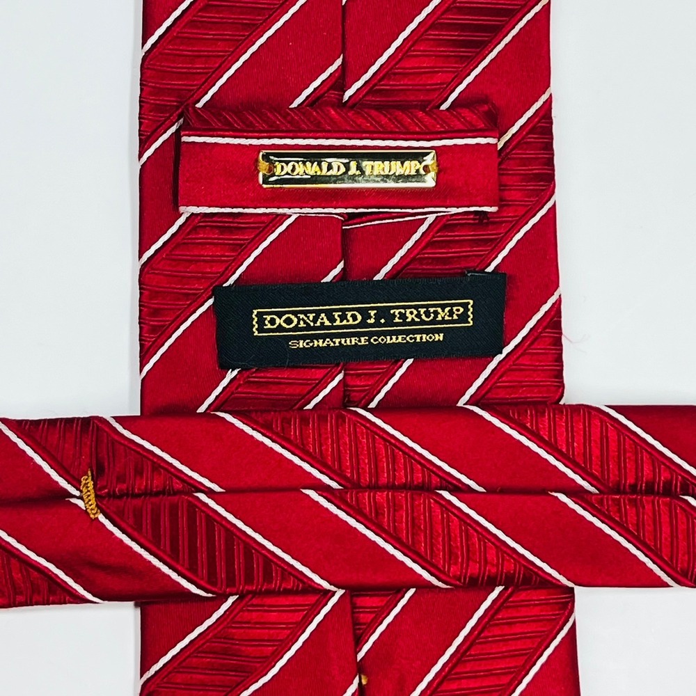 Donald J Trump Necktie Mens 61" Red Striped Silk Signature Collection Power Tie - Picture 6 of 11